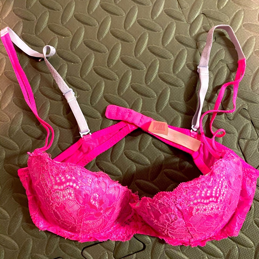 VS Pink Lace Bra